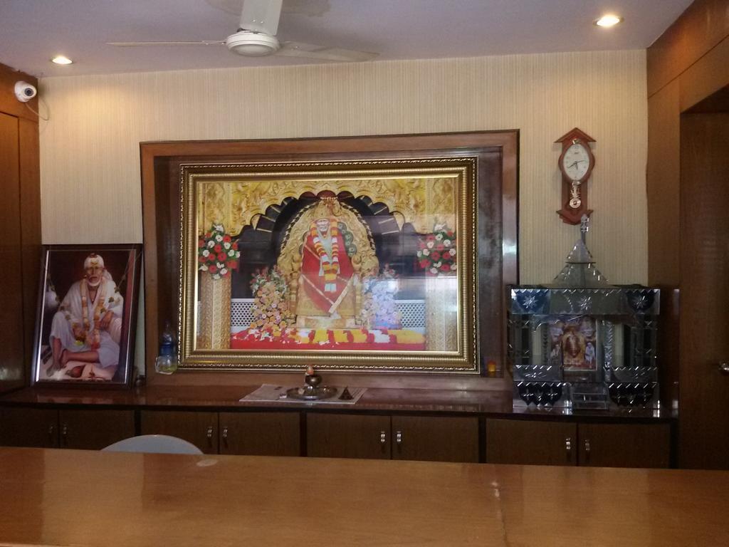 Hotel Sai Kamal Shirdi Exterior foto